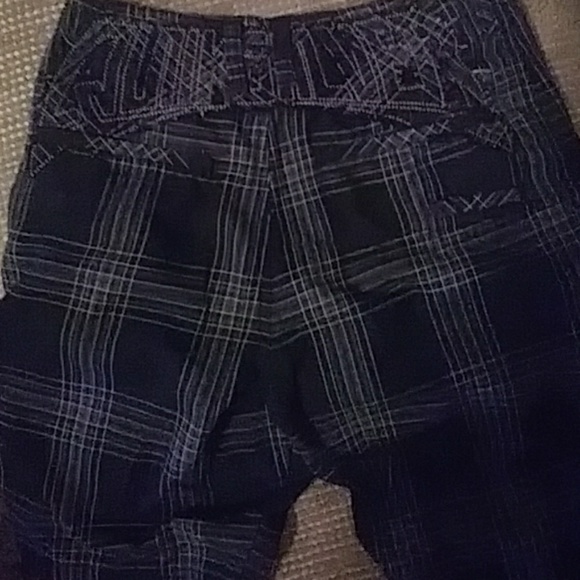 Quicksilver shorts - Picture 3 of 4